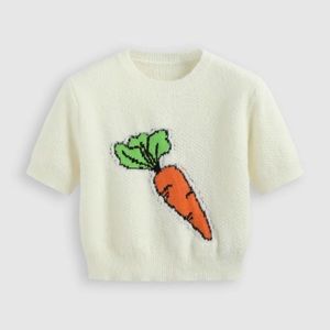 🥕 Cider Knit Round Neckline Carrot Graphic Short Sleeve Top in Ivory Size M